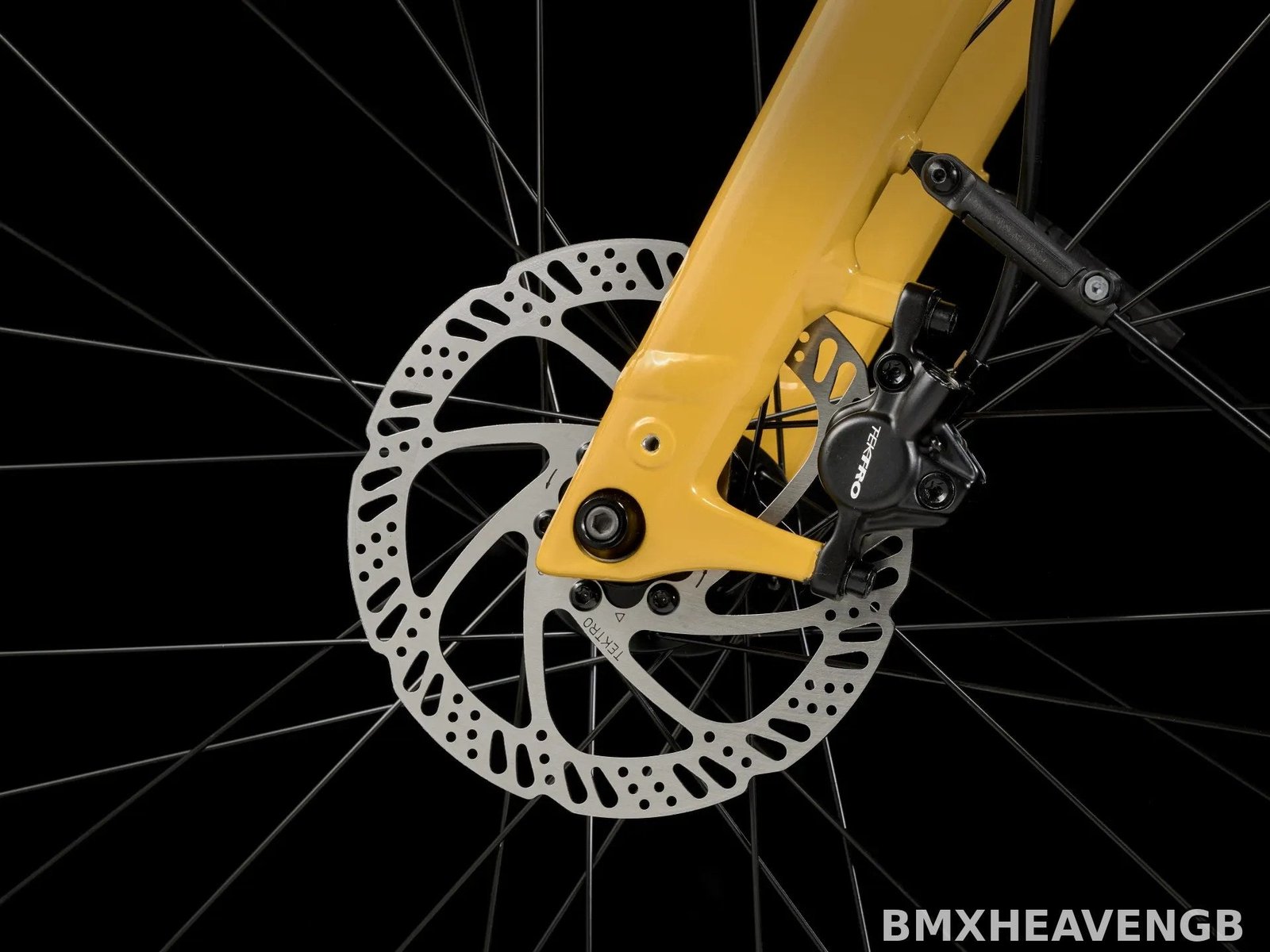Trek Verve+ 1 Lowstep LT - Electric Hybrid Bike (Baja Yellow) - Image 10