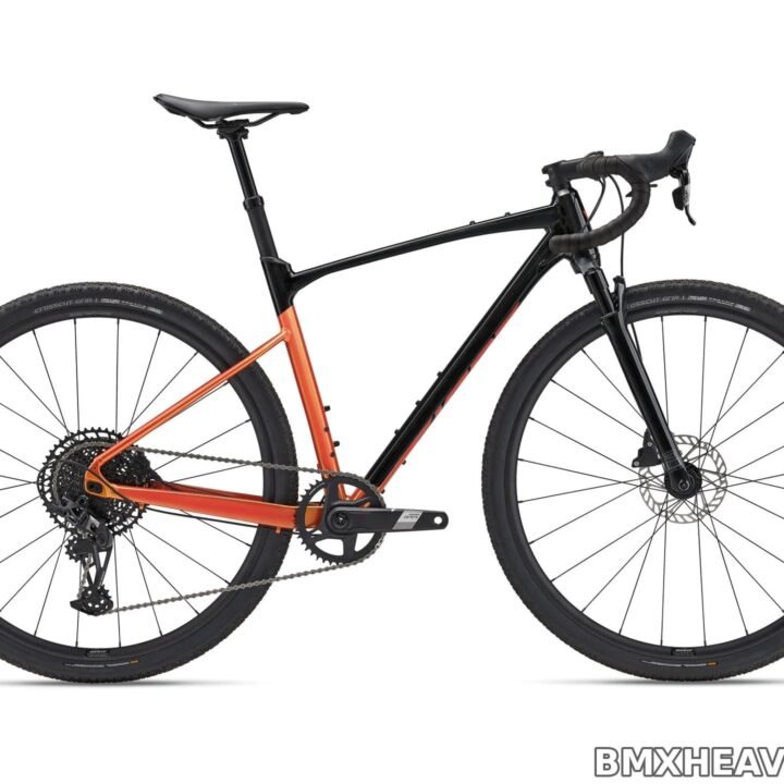 Giant Revolt X 1 - Suspension Gravel Bike (Helios Orange)