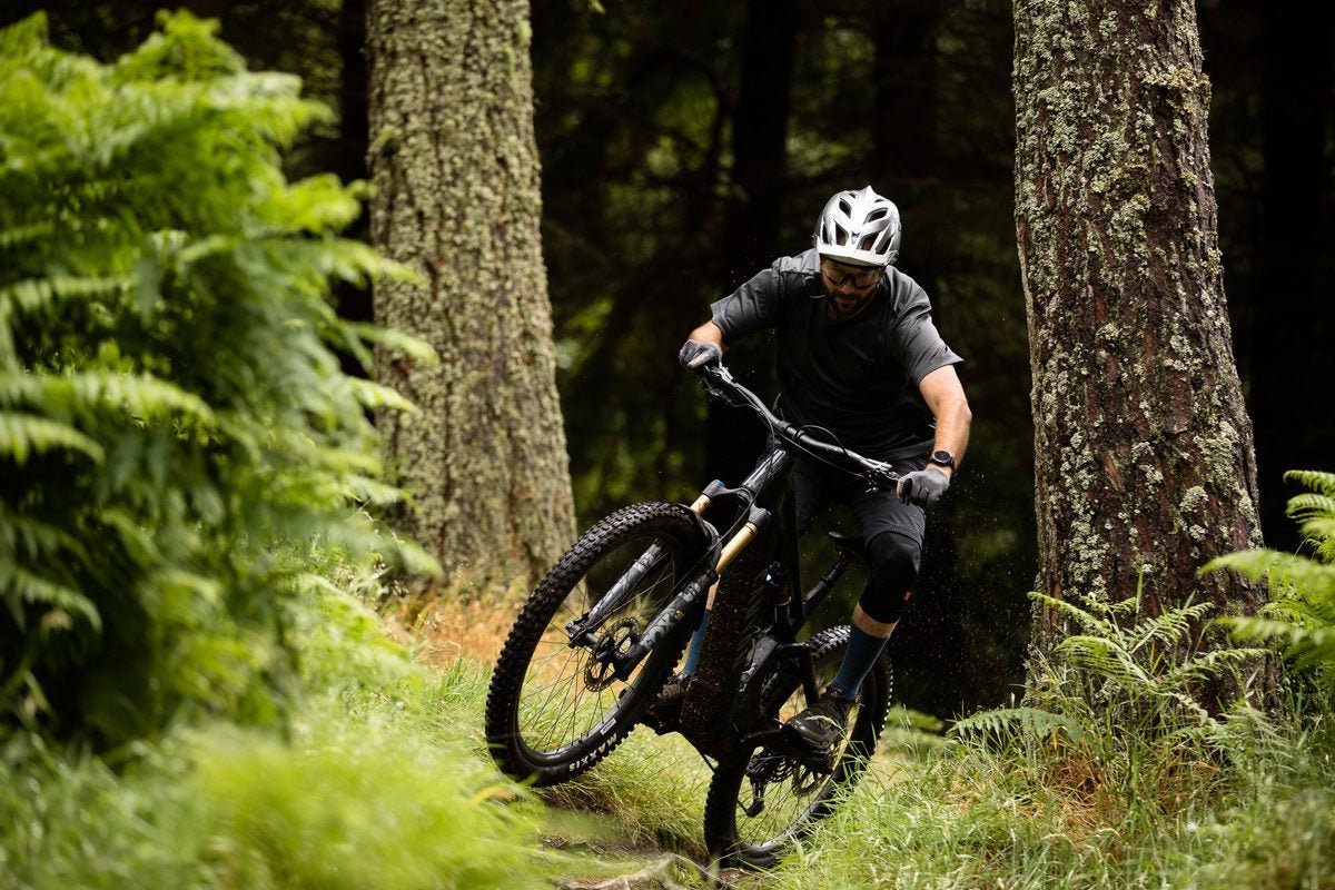 Canyon Spectral:ON CF 8 - Full-Suspension E-MTB (Smokey Quartz) - Image 6