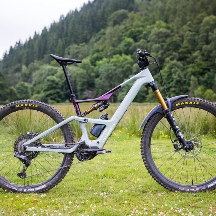 Orbea Rise LT M-Team - Lightweight Long-Travel E-MTB (Halo Green)