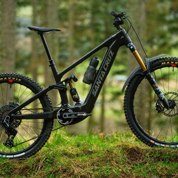 Santa Cruz Bullit X0 AXS RSV - Long-Travel E-MTB (Black)