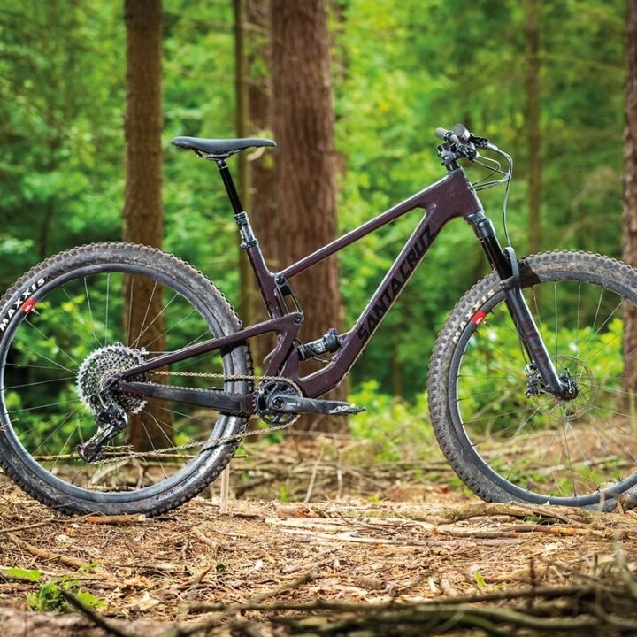 Santa Cruz Tallboy 4 C R - Carbon Trail MTB (Gloss Carbon / Yellow)
