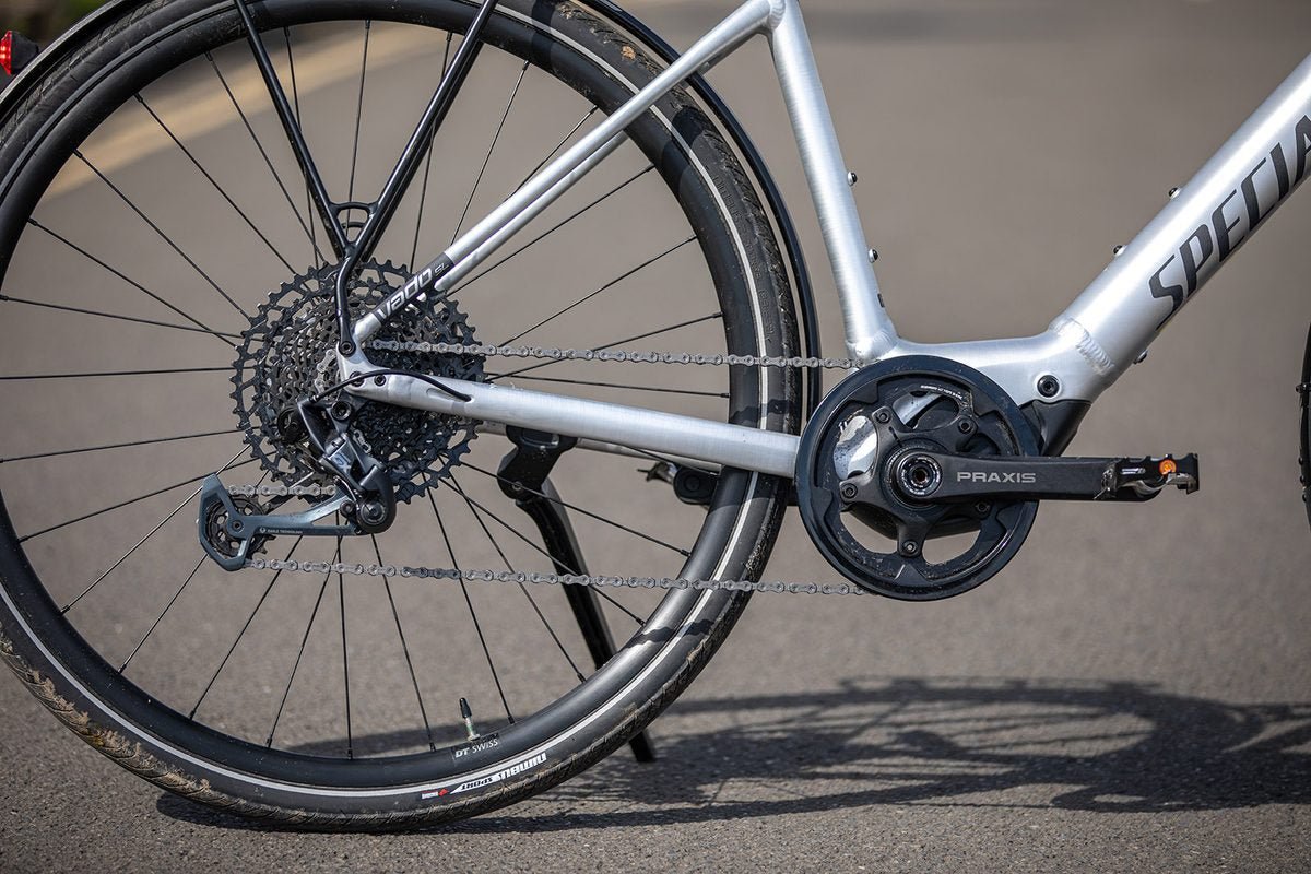 Specialized Turbo Vado SL 5.0 EQ - Electric Hybrid (Satin Black / Liquid Silver) - Image 5
