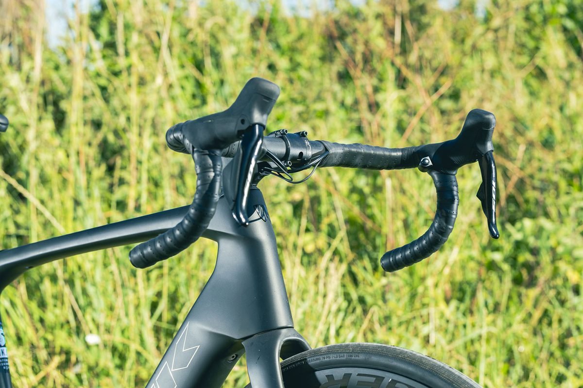 Trek Domane+ SLR 6 AXS - Electric Road (Crystal Pearl White) - Image 2
