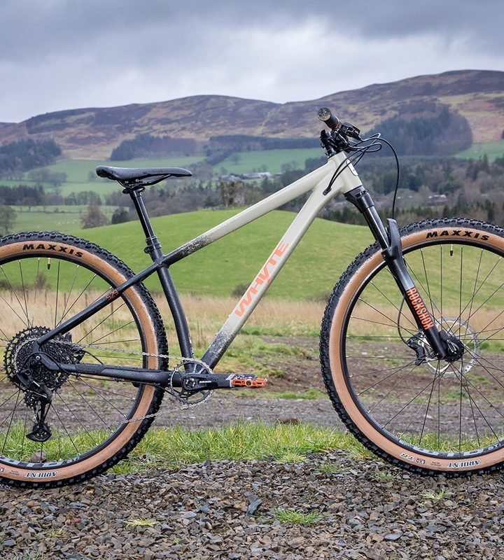Whyte 529 - Trail Hardtail (Stealth Blue)