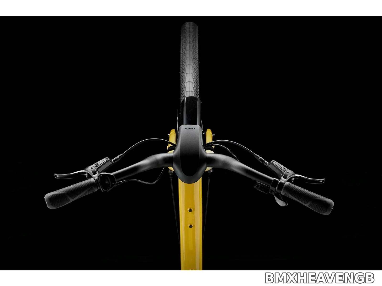 Trek Verve+ 1 Lowstep LT - Electric Hybrid Bike (Baja Yellow) - Image 7