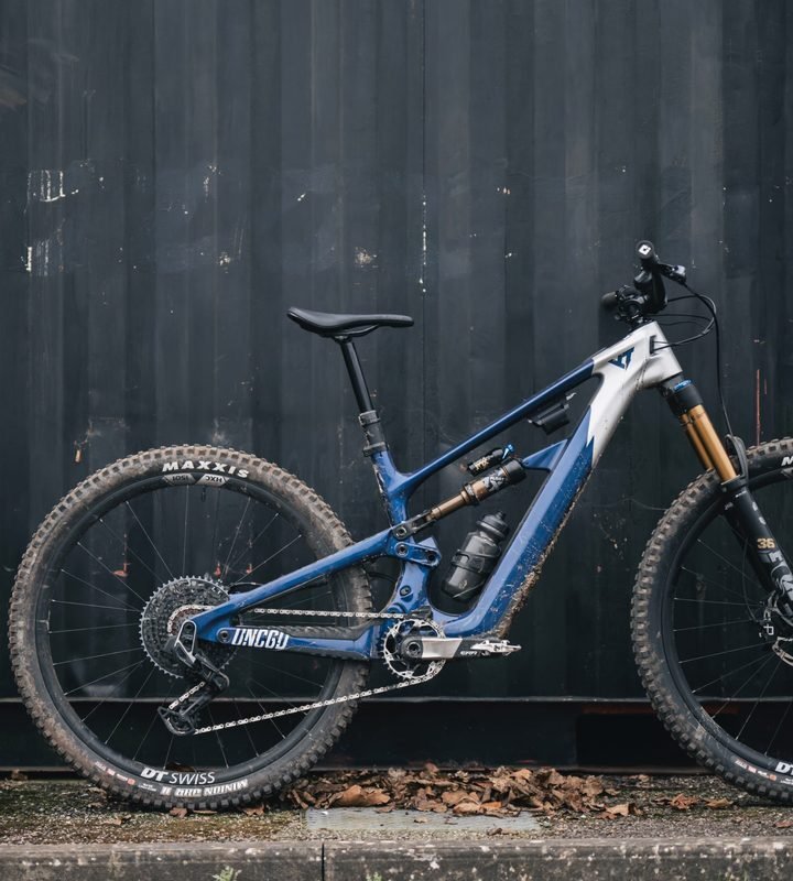 YT Decoy SN 29 Core 4 - Lightweight E-MTB (Storm Grey)