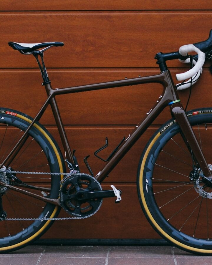 Spoke & Sprocket Brindle GR-1 Carbon Gravel Bike