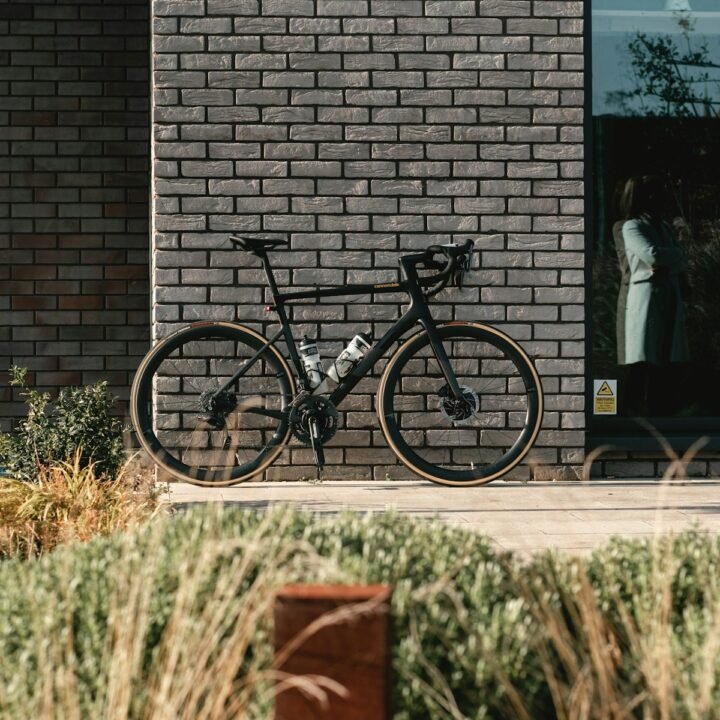 Spoke & Sprocket Brindle GR-2 Alloy Gravel Bike