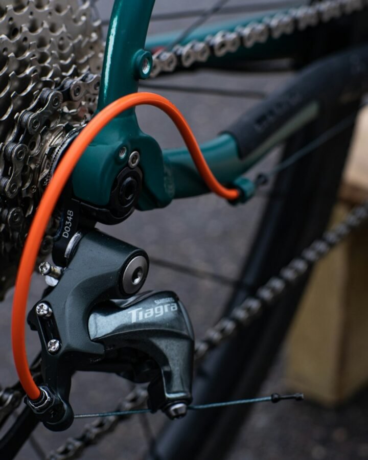 Spoke & Sprocket Calder RS-1 Carbon Endurance Road Bike - detail