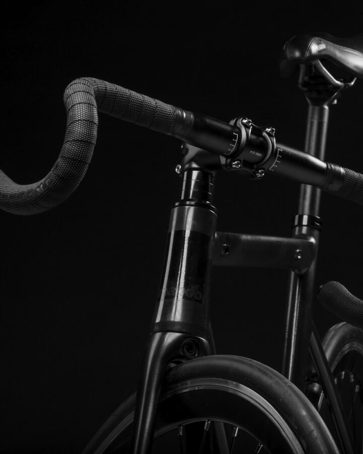 Spoke & Sprocket Calder RS-2 Carbon Aero Road Bike - detail