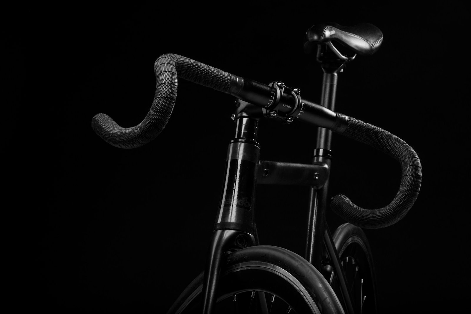 Spoke & Sprocket Calder RS-2 Carbon Aero Road Bike - detail