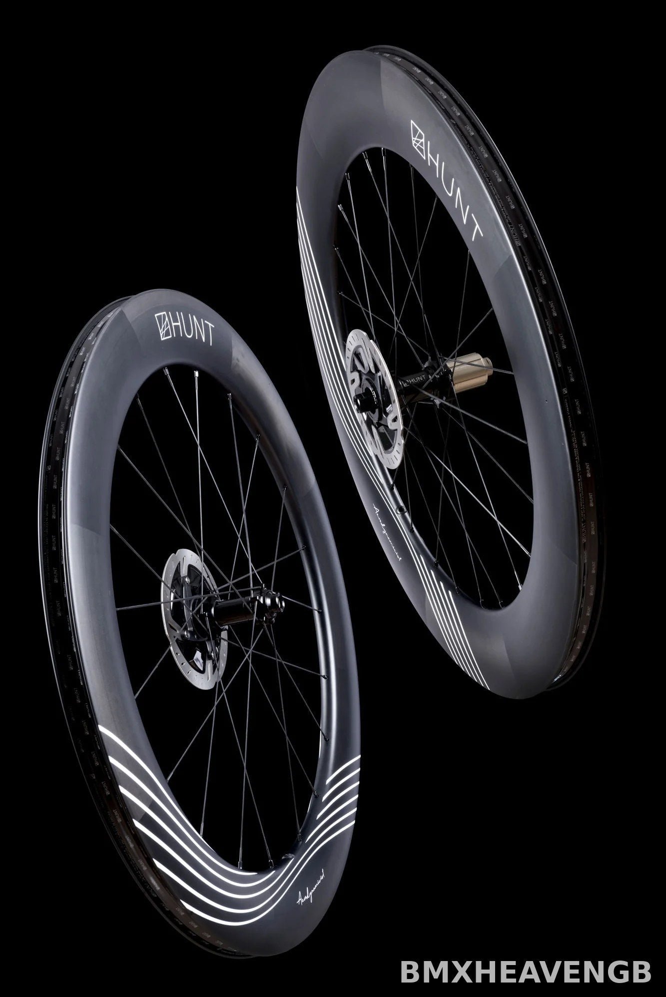Hunt 8387 Aerodynamicist - Carbon Disc Aero Road Wheelset - Image 10